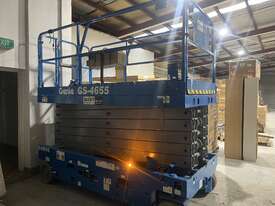 Scissor Lift Genie 4655 - 46ft - Tallest, compact slab scissor - picture0' - Click to enlarge