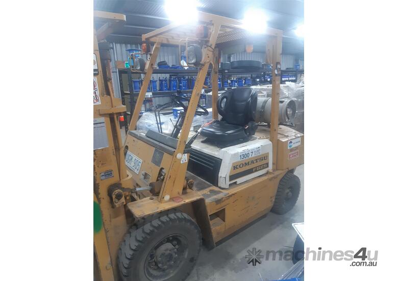 Used komatsu Komatsu Forklift Model F G 25 Forklifts and Stackers in