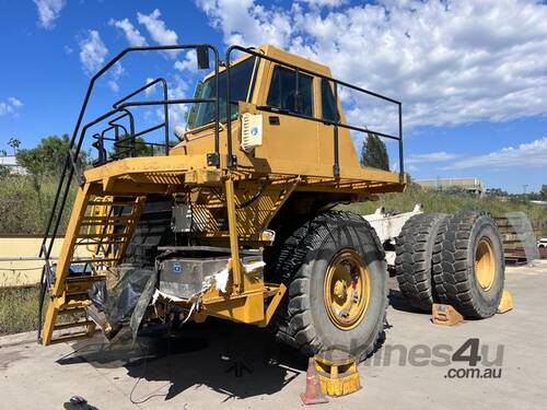 Caterpillar 773D Truck