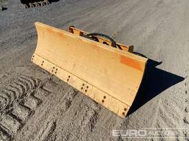 Dozer Blade to suit Skidsteer Loader - picture0' - Click to enlarge