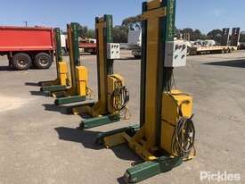 Ezy Lift Hoist
No certification
Please Note: Item/s Used & Untested.,Serial No: N/A - picture0' - Click to enlarge