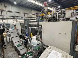 Battenfeld BA2000/630BK - 200 Ton Plastic Injection Molding Machine (B5) - picture2' - Click to enlarge