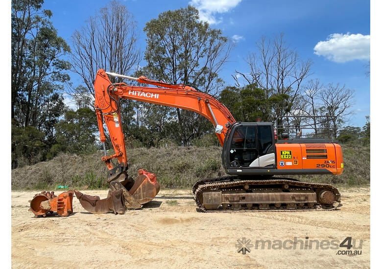 Hitachi ZX290LC-5 Tracked-Excav Excavator