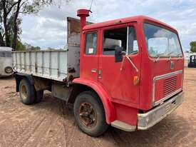 1975 INTERNATIONAL ACCO 1830A TRUCK - picture0' - Click to enlarge