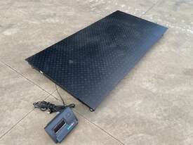 10 Ton Floor Scales - picture0' - Click to enlarge