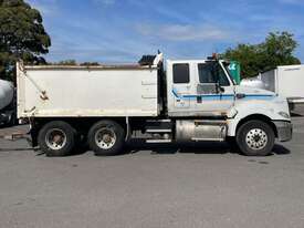 2010 Caterpillar CT 700-15L Tipper & Dog Tri Axle Combination - picture0' - Click to enlarge