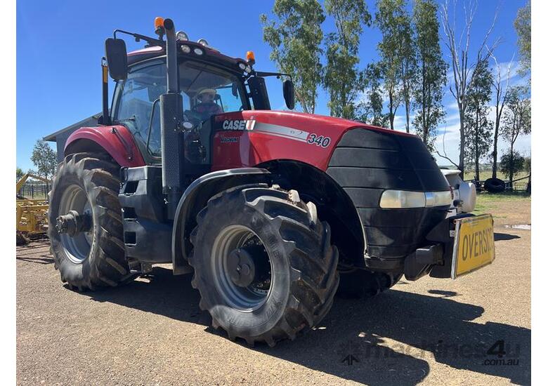 caption 2019 CASE IH 340 MAGNUM FWA/4WD