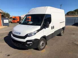2020 Iveco Daily Van - picture1' - Click to enlarge