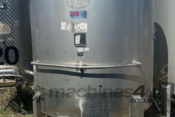 St/Steel Holding Tank