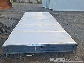 Unused MOBE MO1S Folding Storage Building/Office - picture2' - Click to enlarge