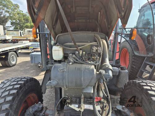 2014 Kubota M100GX Tractor (Ex-Council)