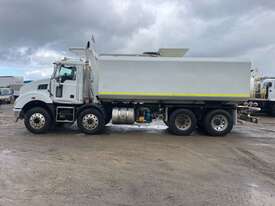 2010 Mack Metro Liner Water Cart - picture2' - Click to enlarge