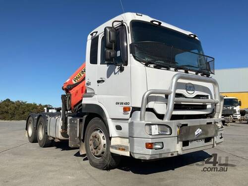 2014 Nissan UD GW 26 420 Prime Mover Crane Truck