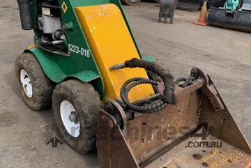 Kanga Kid 16hp KK216 stand behind Kanga Kid 16hp KK216 stand behind