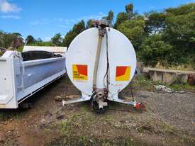 Water Tank Truck Mounted - picture0' - Click to enlarge