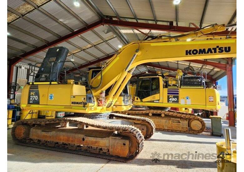 caption 2018 KOMATSU PC270LC-8 Excavator