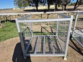 Steel Cage - picture0' - Click to enlarge