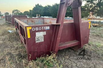 Newbridge Engineering Hooklift Bin