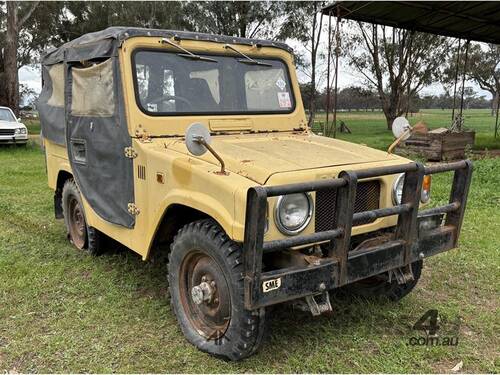 1976 DAIHATSU F10 