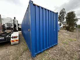 40 Foot Shipping Container - picture0' - Click to enlarge