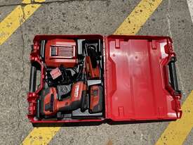 Hilti SD 5000-A22 Cordless Drywall Screwdriver In Carry Case - picture0' - Click to enlarge