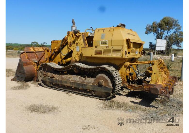 caption 1970 Caterpillar 955K Traxcavator