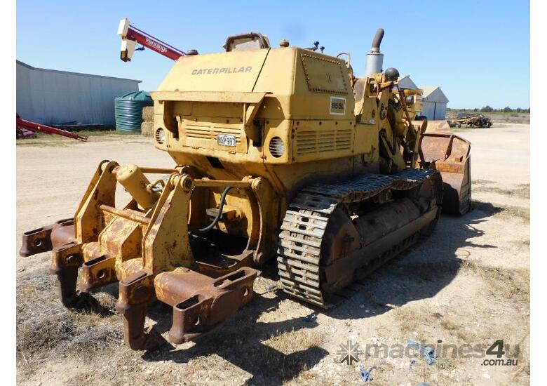 caption 1970 Caterpillar 955K Traxcavator