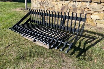 Stone bucket Tractor Euro hitch 2300mm