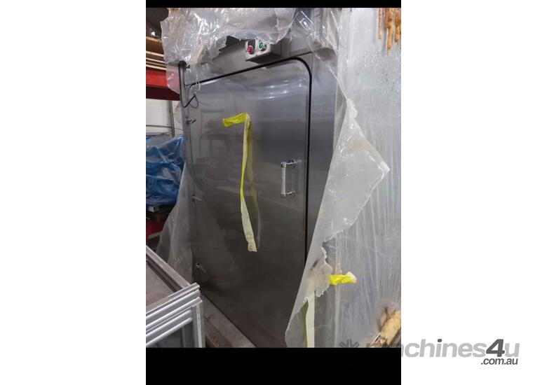 caption Alkar Smoker Oven