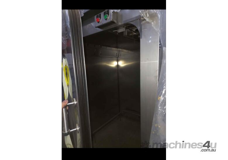 caption Alkar Smoker Oven