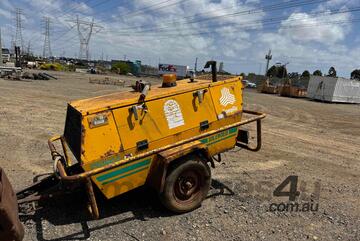 Compair CR100A Portable Air Compressor