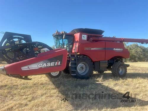 2016 CASE IH 7240 HEADER & 2152 MACDON FRONT 