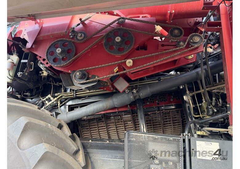 2016 CASE IH 7240 HEADER & 2152 MACDON FRONT 