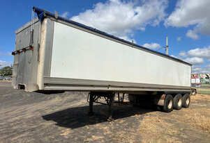 CBB(Chris's BodyBuilders) Semi Tipper Trailer