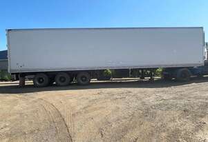 1999 Maxicube Triaxle 48' Multitemp Refrigerated Pantec