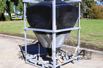 Transportable Bulk Bin Meal Silo - 800L