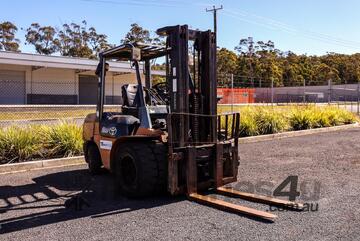 Toyota 1999   02-7FDJ35