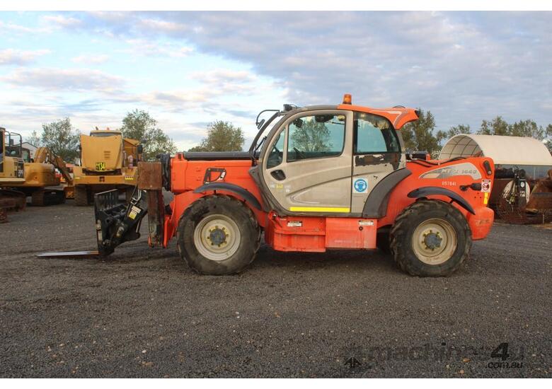 2015 Manitou MTX1440
