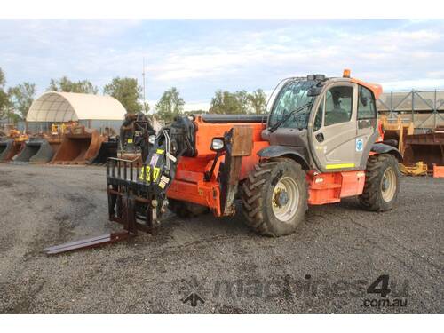 2015 Manitou MTX1440