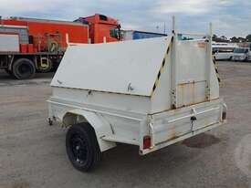 B&M Box OIC - picture1' - Click to enlarge