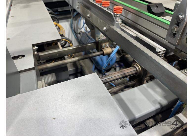 Boix Q-1600 Tray Erector & AR-7 Stacker