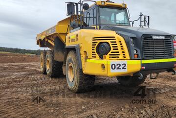 Komatsu   HM400-5
