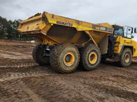 Komatsu HM400-5  - picture2' - Click to enlarge