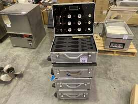 4 X Aluminium Testing Cases - picture2' - Click to enlarge