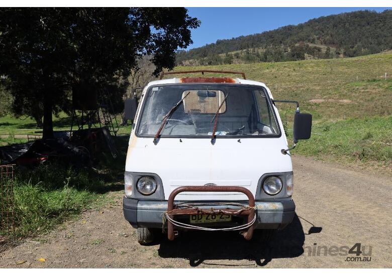 KIA CERES 4X4 TIP TRUCK