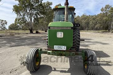John Deere   4650 TRACTOR