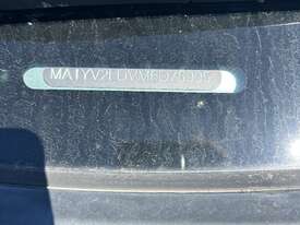 2021 Mahindra XUV500 W6 Petrol - picture2' - Click to enlarge