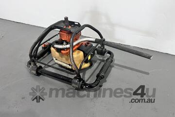 Stihl   BT121 Earth Auger Stihl   BT121 Earth Auger