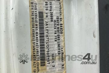 2015 Isuzu FYH2000 Crane Truck 2015 Isuzu FYH2000 Crane Truck