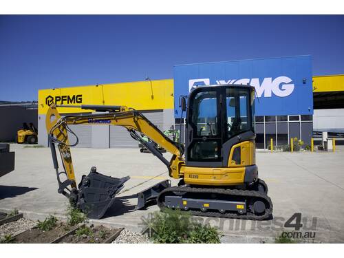 XCMG XE35U Cabin Mini Excavator – Plate Clearance – 0% Finance – Hydraulic hitch and Bucket Package